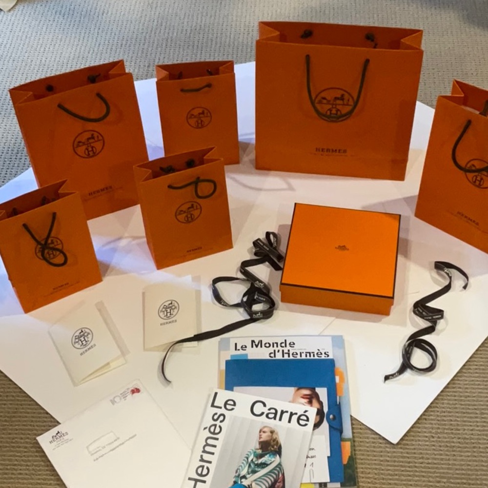 HERMÈS BUNDLE